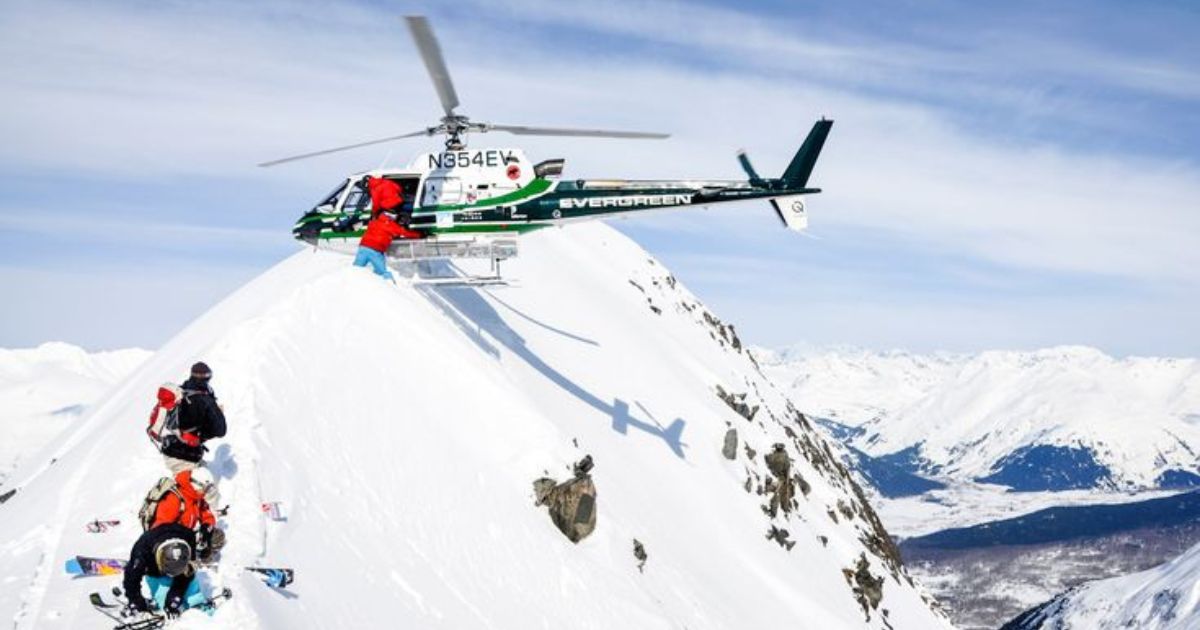 Heliskiing in Auli (India)